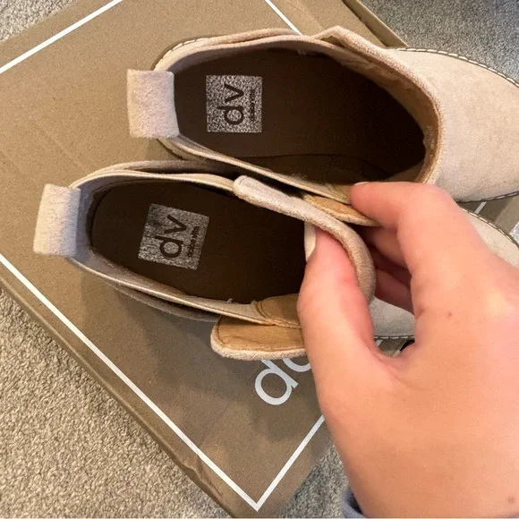 Dolce Vida beige boot - Hawk H2O Onyx Suede - Picture 2 of 5